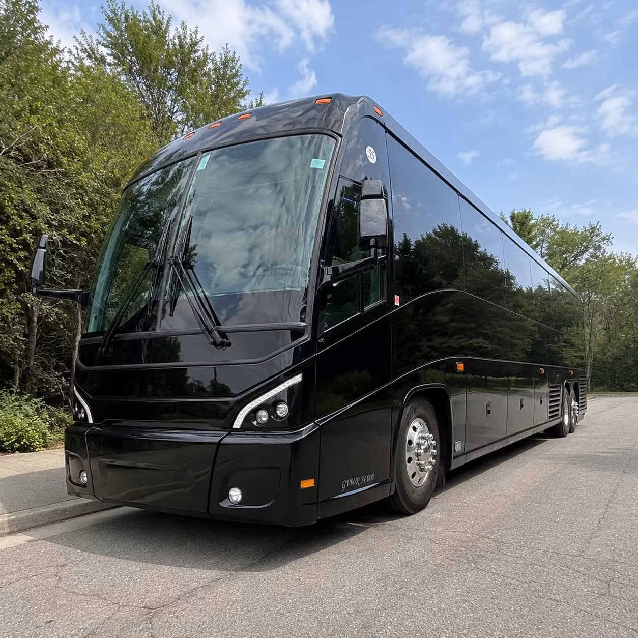 long distance charter bus rentals from ventura to los angeles and beyond