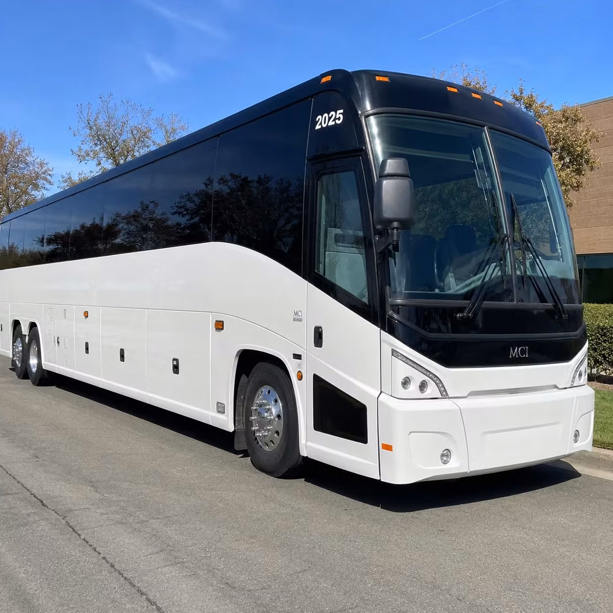 party buses for bachelorette parties birthdays and concert nights out in ventura